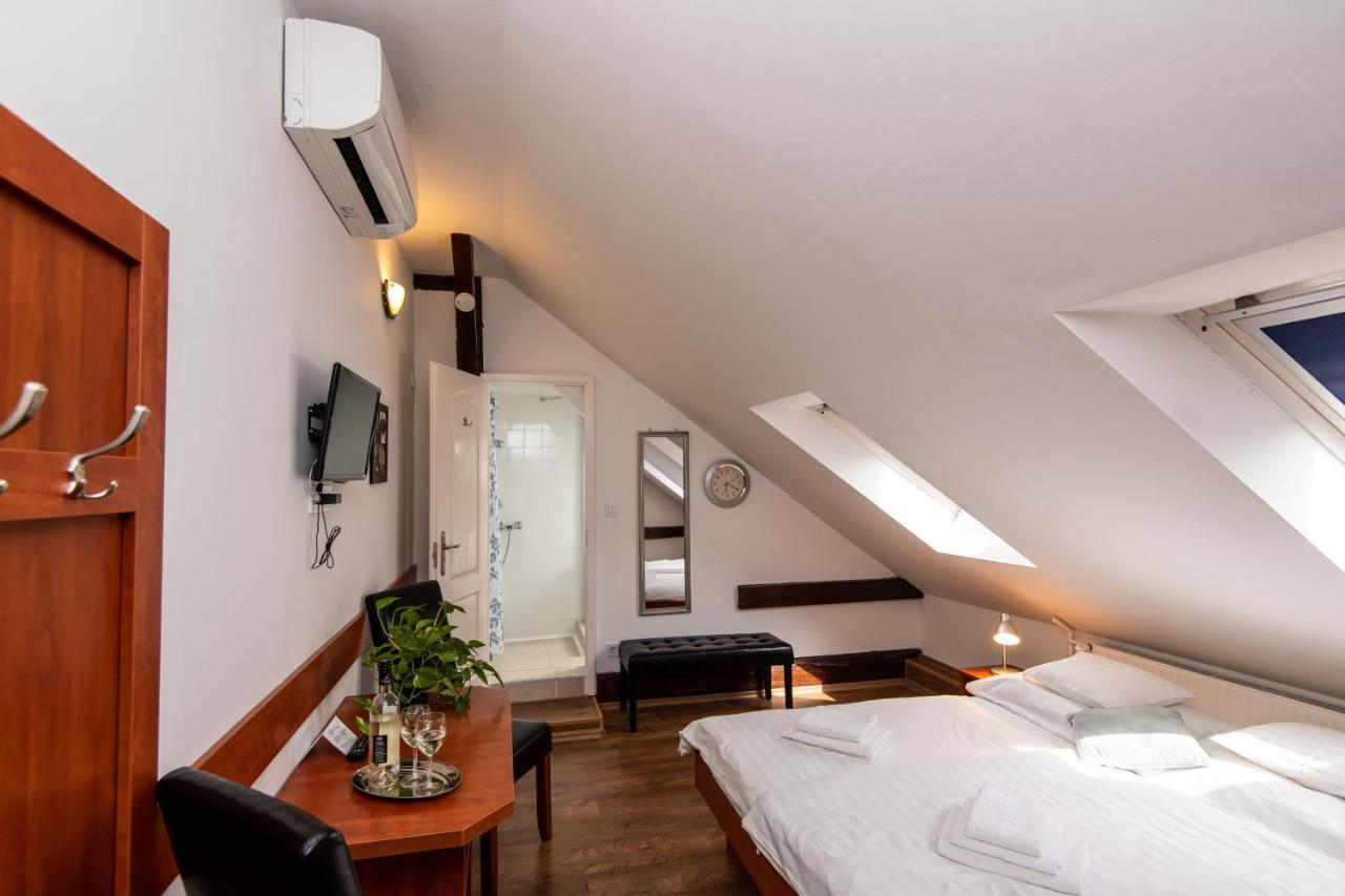 Bed and Breakfast Fényes Vinorium Sopron Esterno foto