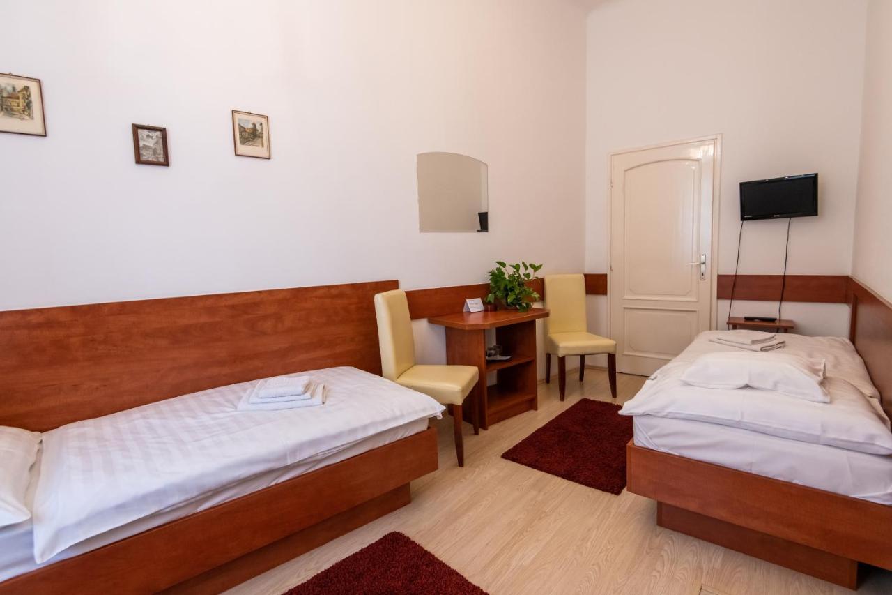 Bed and Breakfast Fényes Vinorium Sopron Esterno foto