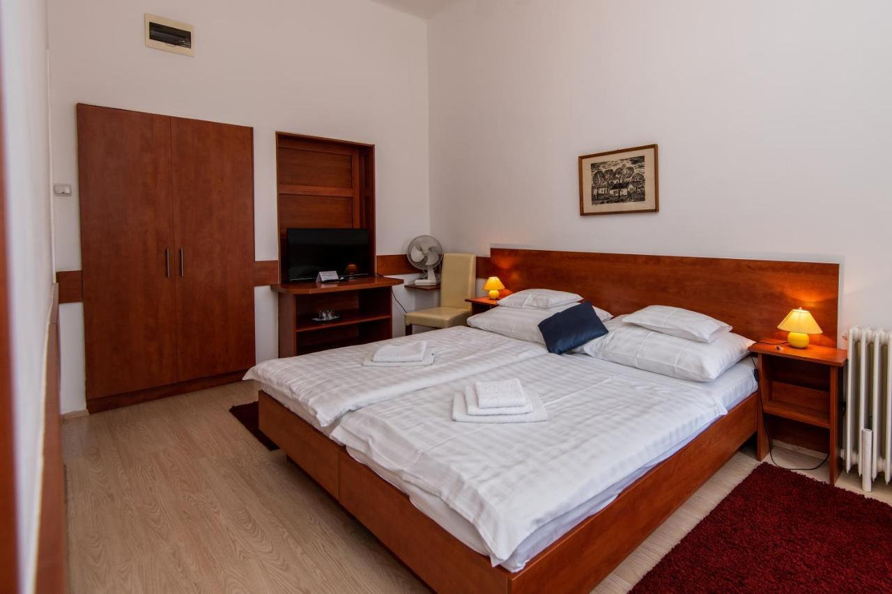Bed and Breakfast Fényes Vinorium Sopron Esterno foto