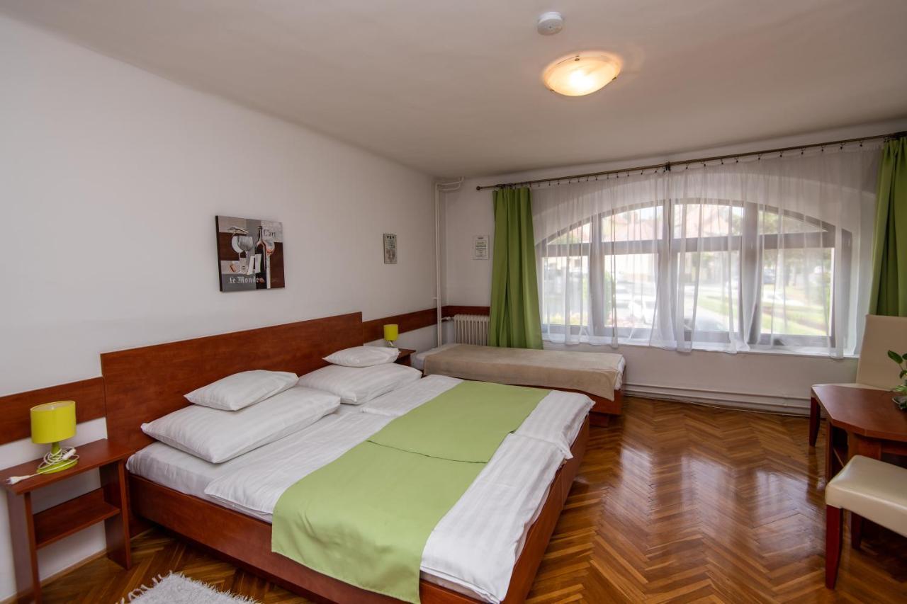 Bed and Breakfast Fényes Vinorium Sopron Esterno foto