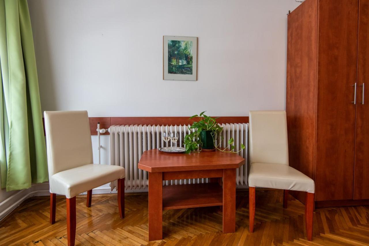 Bed and Breakfast Fényes Vinorium Sopron Esterno foto
